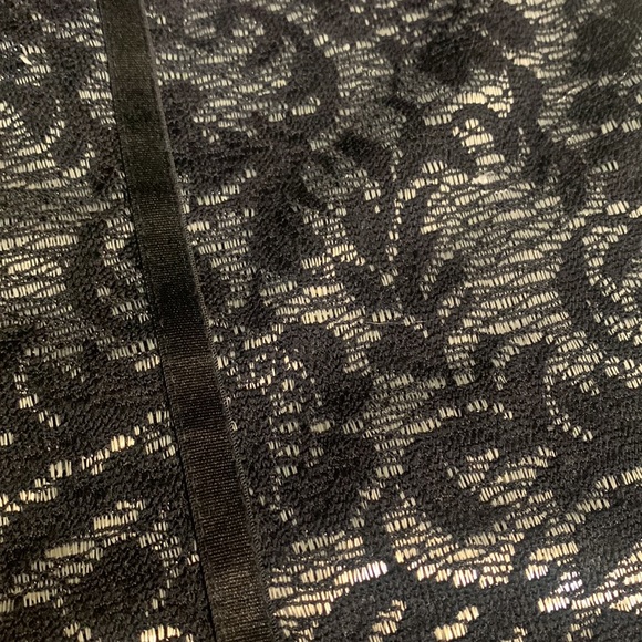 Lane Bryant Short Sleeve Blouse - Picture 5 of 6